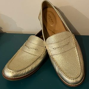 Sperry Topsider Gold loafers